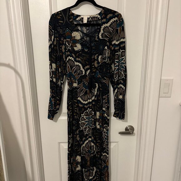 H&M Maxi Dress with Tie Front - Picture 1 of 4